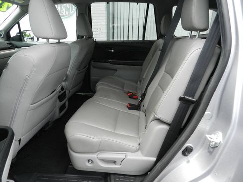 Used 2021 Honda Pilot EX-L image 10