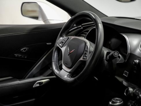 Used 2019 Chevrolet Corvette Grand Sport image 12