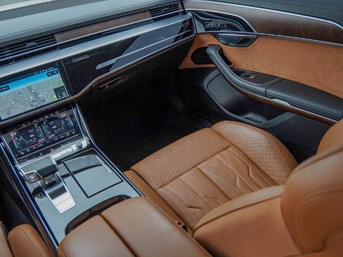 Certified 2024 Audi A8 L 3.0T image 26