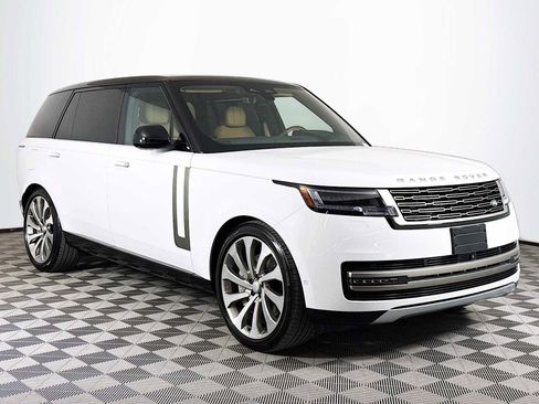 Certified 2025 Land Rover Range Rover Long Wheelbase SE image 6