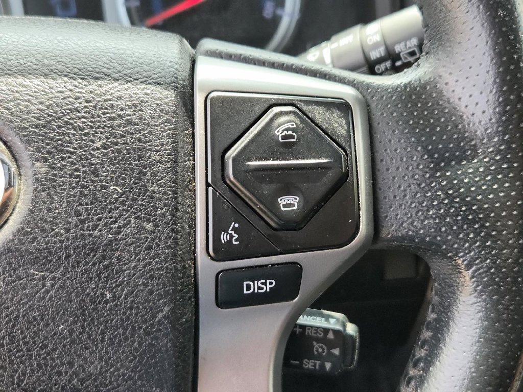 Used 2016 Toyota 4Runner Limited AWD/4WD image 32