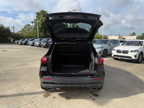 Used 2025 Mercedes-Benz GLA 250 image 25
