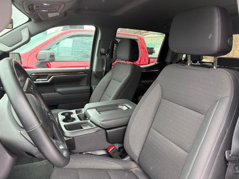 Used 2025 Chevrolet Silverado 1500 RST w/ Dark Appearance Package AWD/4WD image 38