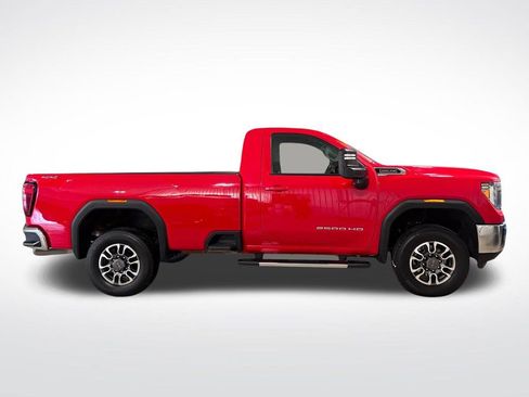 Used 2022 GMC Sierra 2500 SLE w/ SLE Convenience Package image 4