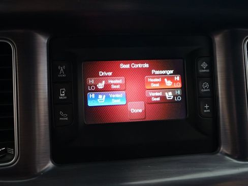 Used 2017 Dodge Charger R/T Scat Pack RWD image 9