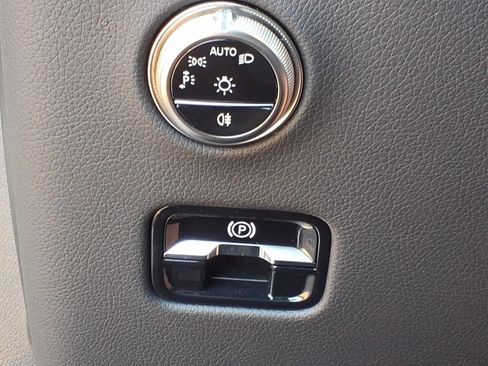 Certified 2026 Mercedes-Benz GLC 300 4MATIC image 16