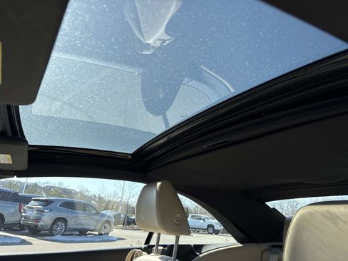 Used 2009 Volkswagen Eos Lux image 24