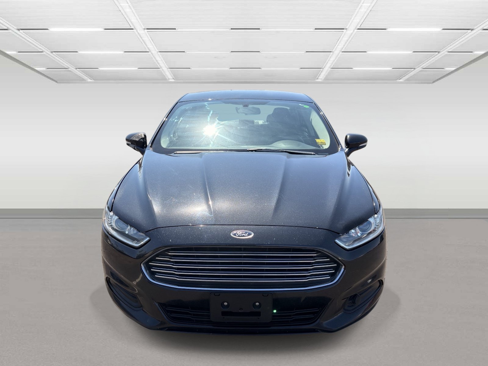Used 2014 Ford Fusion SE FWD image 8