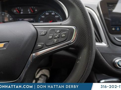 Used 2024 Chevrolet Malibu LT FWD image 15