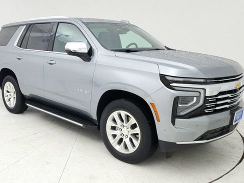 Certified 2025 Chevrolet Tahoe Premier RWD image 1