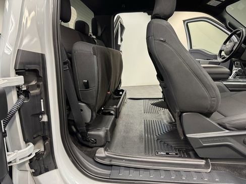 Used 2022 Ford F150 XLT w/ Equipment Group 302A High image 13