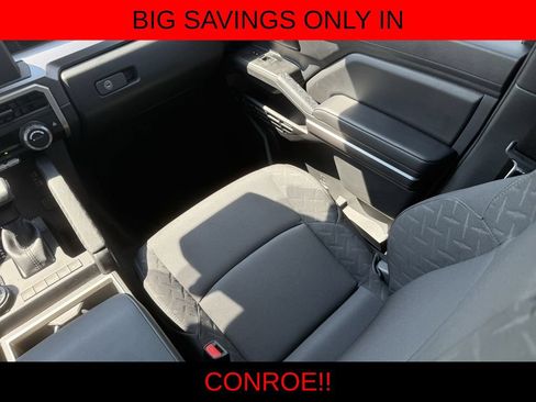 Used 2026 Toyota Tacoma SR5 AWD/4WD image 27