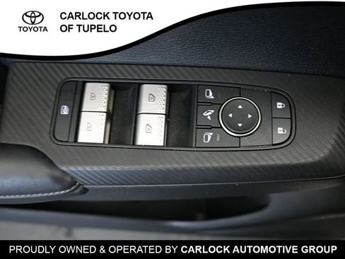 Used 2024 Mitsubishi Outlander SE image 23