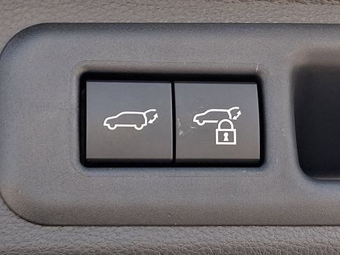 Certified 2026 Toyota Sequoia Platinum AWD/4WD image 32