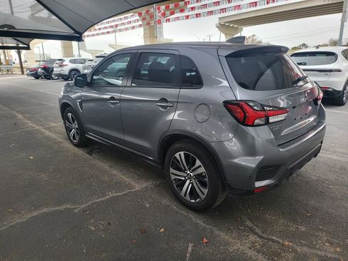 Used 2025 Mitsubishi Outlander Sport SE image 11