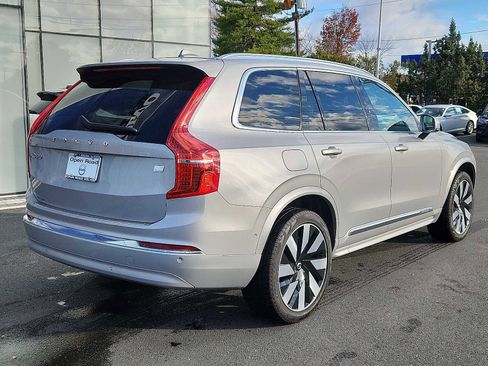 Certified 2024 Volvo XC90 T8 Plus image 6
