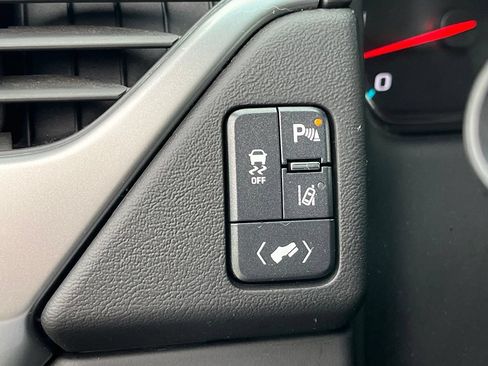 Used 2015 Chevrolet Tahoe LT AWD/4WD image 43