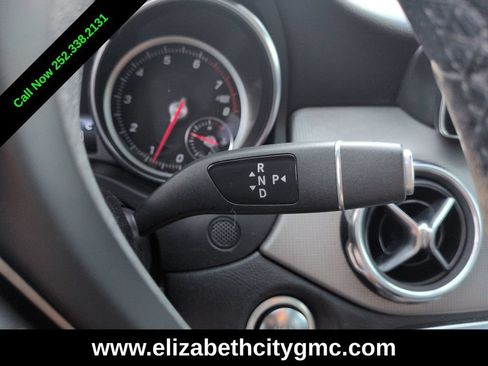 Used 2019 Mercedes-Benz GLA 250 4MATIC image 14