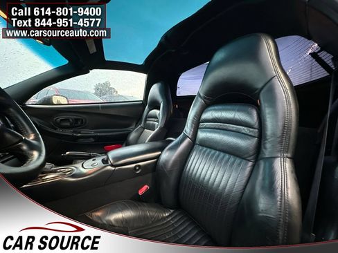 Used 1997 Chevrolet Corvette Coupe w/ Memory Pkg RWD image 17