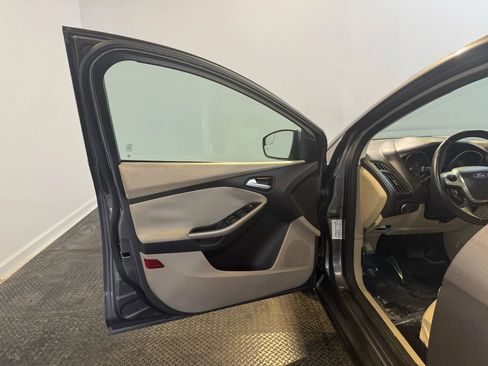 Used 2012 Ford Focus SEL FWD image 7