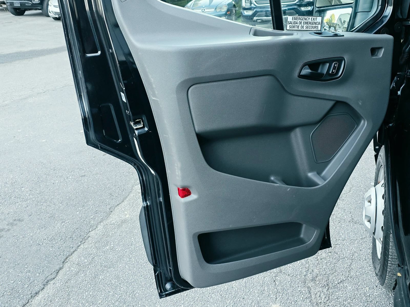 Used 2022 Ford Transit 350 XLT RWD image 20