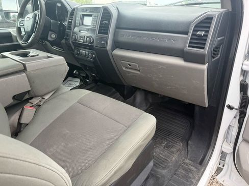 Used 2017 Ford F350 XL w/ Power Equipment Group AWD/4WD image 14