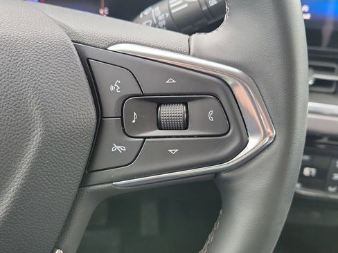 Certified 2024 Chevrolet Trax ACTIV w/ Driver Confidence Package image 26