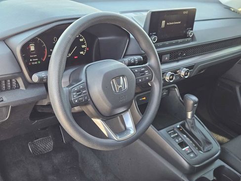 Used 2025 Honda CR-V LX image 2