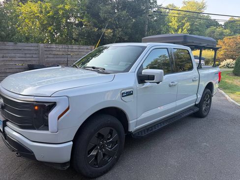 Used 2024 Ford F150 Lightning Lariat AWD/4WD image 1