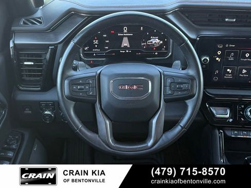 Used 2024 GMC Sierra 1500 AT4 w/ AT4 Premium Package AWD/4WD image 12