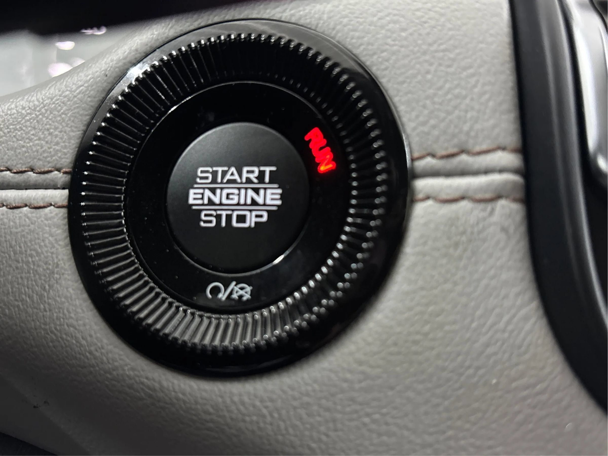 Used 2022 Jeep Compass Limited w/ Sun and Sound Group AWD/4WD image 37