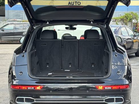 Used 2018 Audi SQ5 Premium Plus w/ Navigation Package AWD/4WD image 9