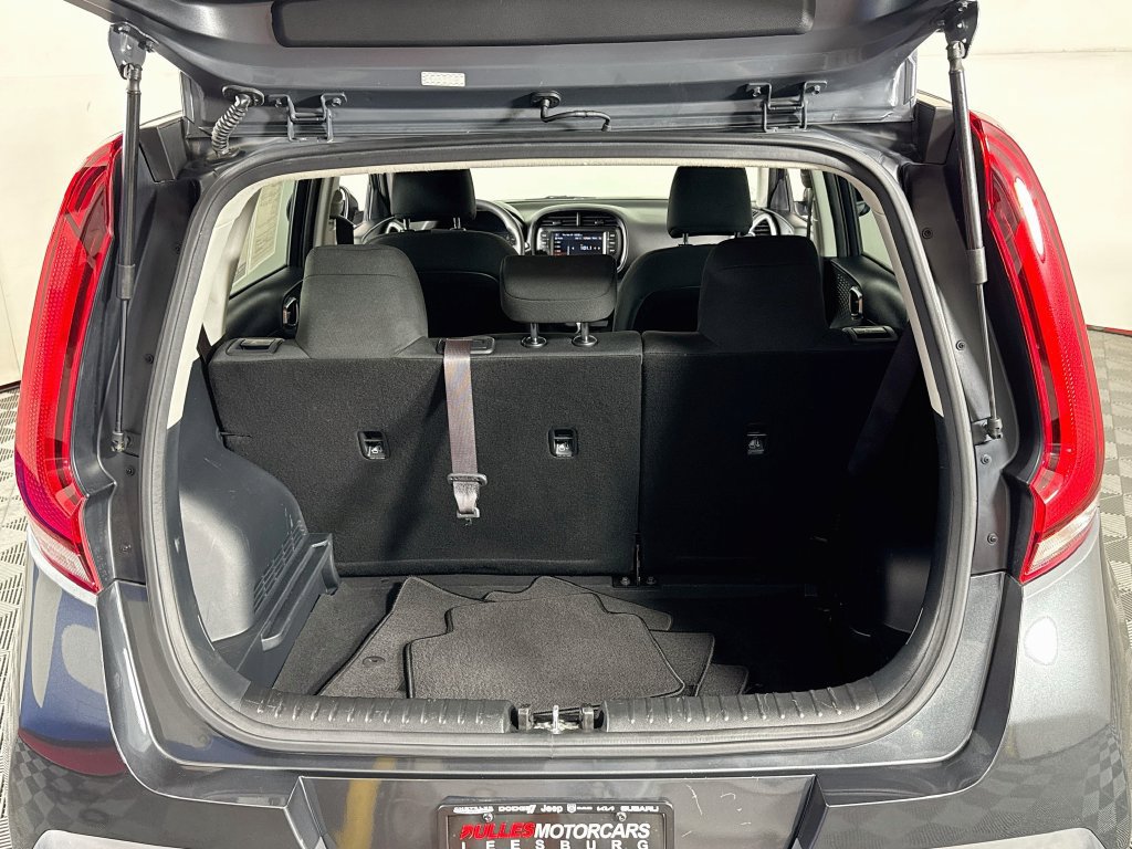 Used 2022 Kia Soul LX FWD image 23