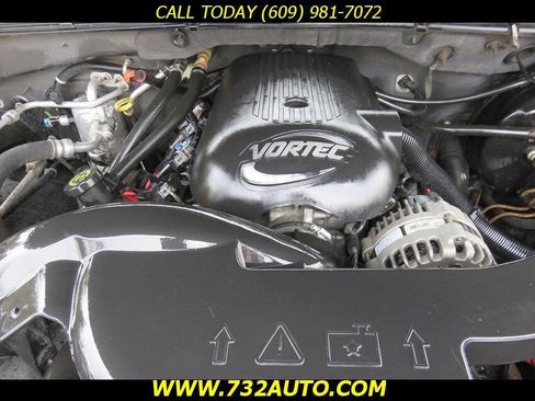 Used 2002 GMC Yukon SLT image 18