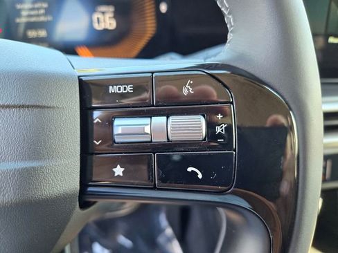 New 2026 Kia Sorento LX image 16