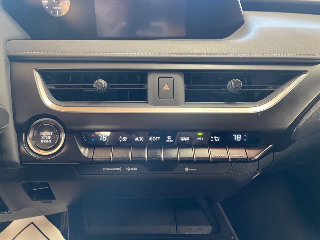 Used 2021 Lexus UX 200 FWD image 33