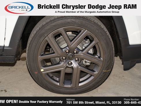 New 2026 Jeep Compass Limited image 40