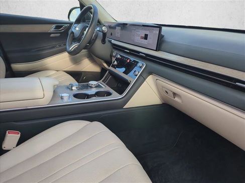 Used 2025 Genesis GV80 2.5T Advanced AWD/4WD image 21