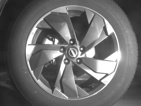 Used 2025 Nissan Rogue SV image 12