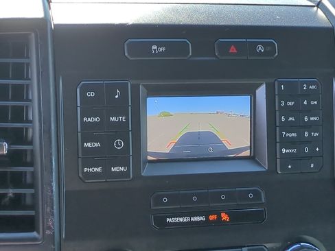 Used 2017 Ford F150 XLT AWD/4WD image 21