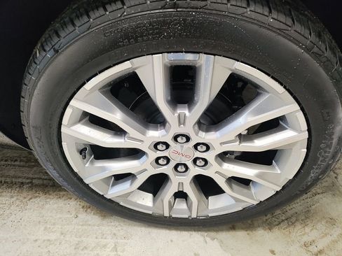 New 2026 GMC Acadia Denali w/ Super Cruise Package image 21