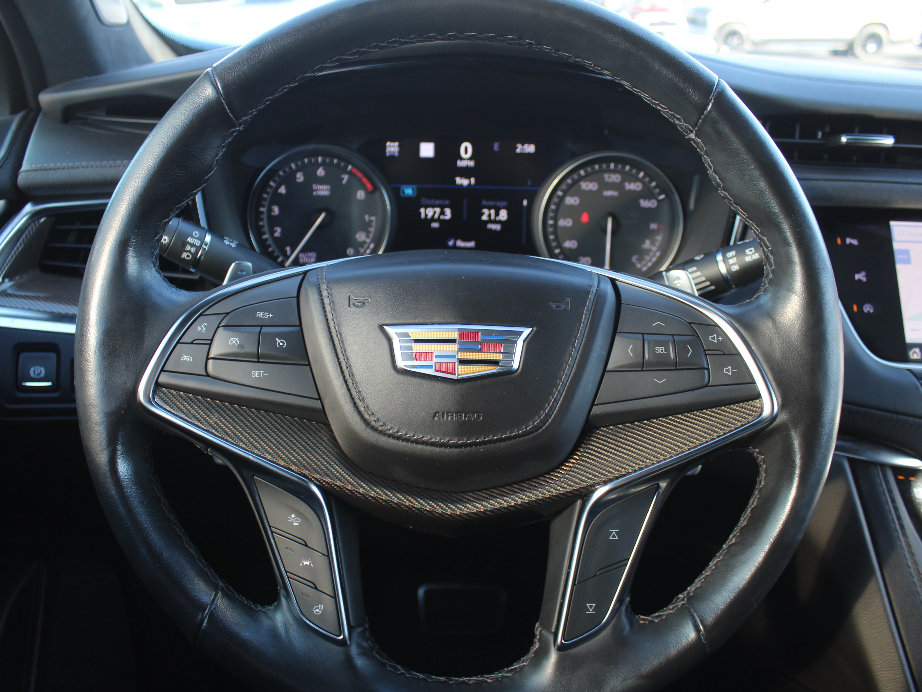 Used 2024 Cadillac XT5 Sportv w/ Platinum Package AWD/4WD image 17