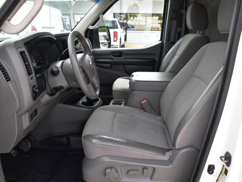 Used 2012 Nissan NV 2500 SV image 9