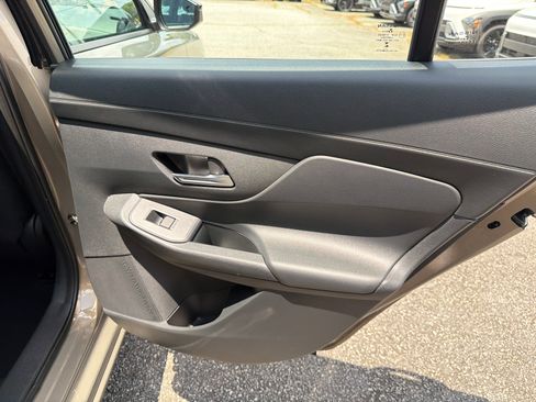 Used 2026 Nissan Sentra SV w/ Floor Mat Package FWD image 17