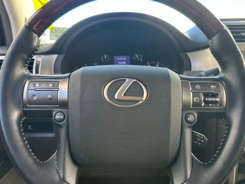 Used 2017 Lexus GX 460 Premium w/ Premium Package AWD/4WD image 24