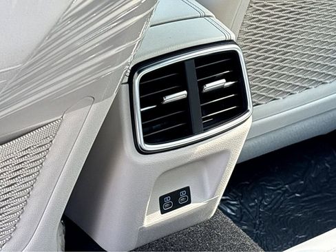 New 2026 Genesis G70 2.5T RWD image 35