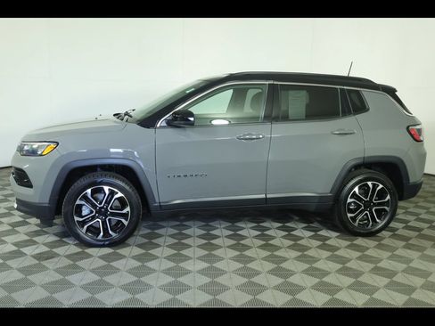Certified 2023 Jeep Compass Limited AWD/4WD image 16