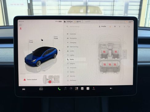 Used 2023 Tesla Model 3 Standard Range RWD image 16