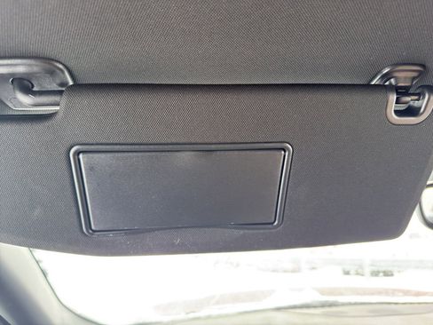 Used 2023 Jeep Grand Cherokee Limited image 25