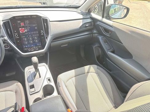Used 2024 Subaru Crosstrek 2.0i Premium image 19